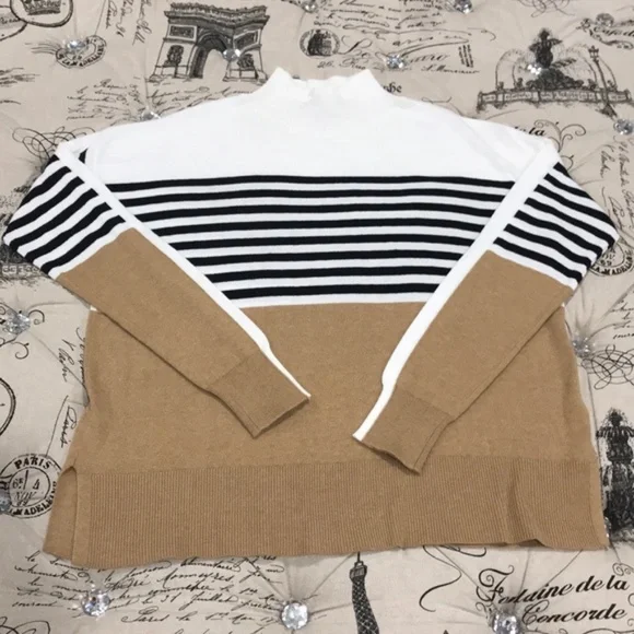 COURT & ROWE Stripe Colorblock Sweater - Picture 6 of 10